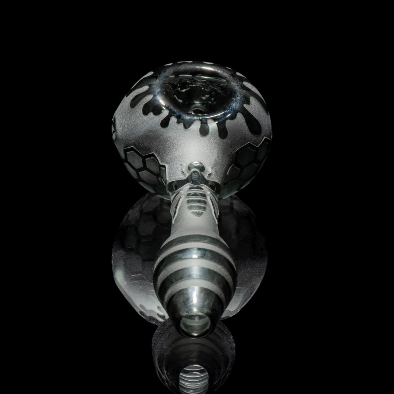 Bee Hive Smoke Hand Pipe - Image 5