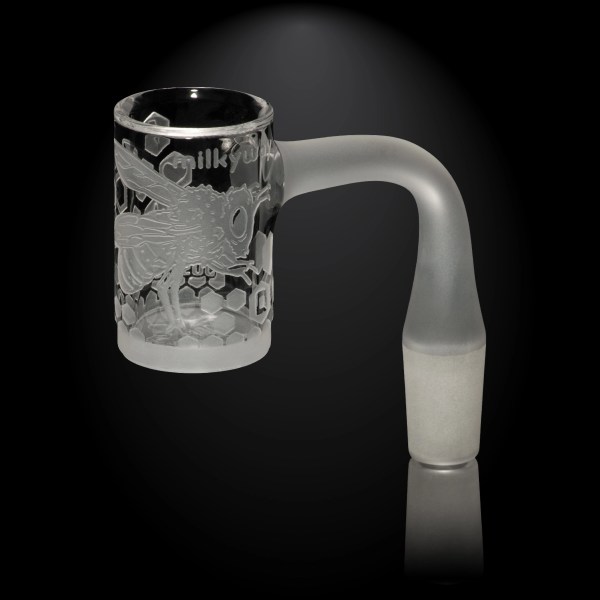 MQ-005-90_A Bee Hive Quartz Banger Nail