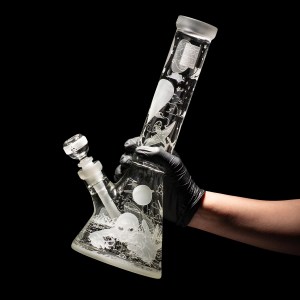 Roswell 1947 clear beaker bong-space odyssey-Milkyway